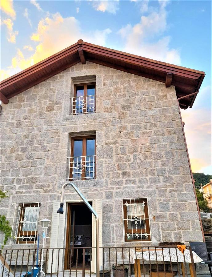Casa Rural Del Tio Maino Becerril de la Sierra Esterno foto