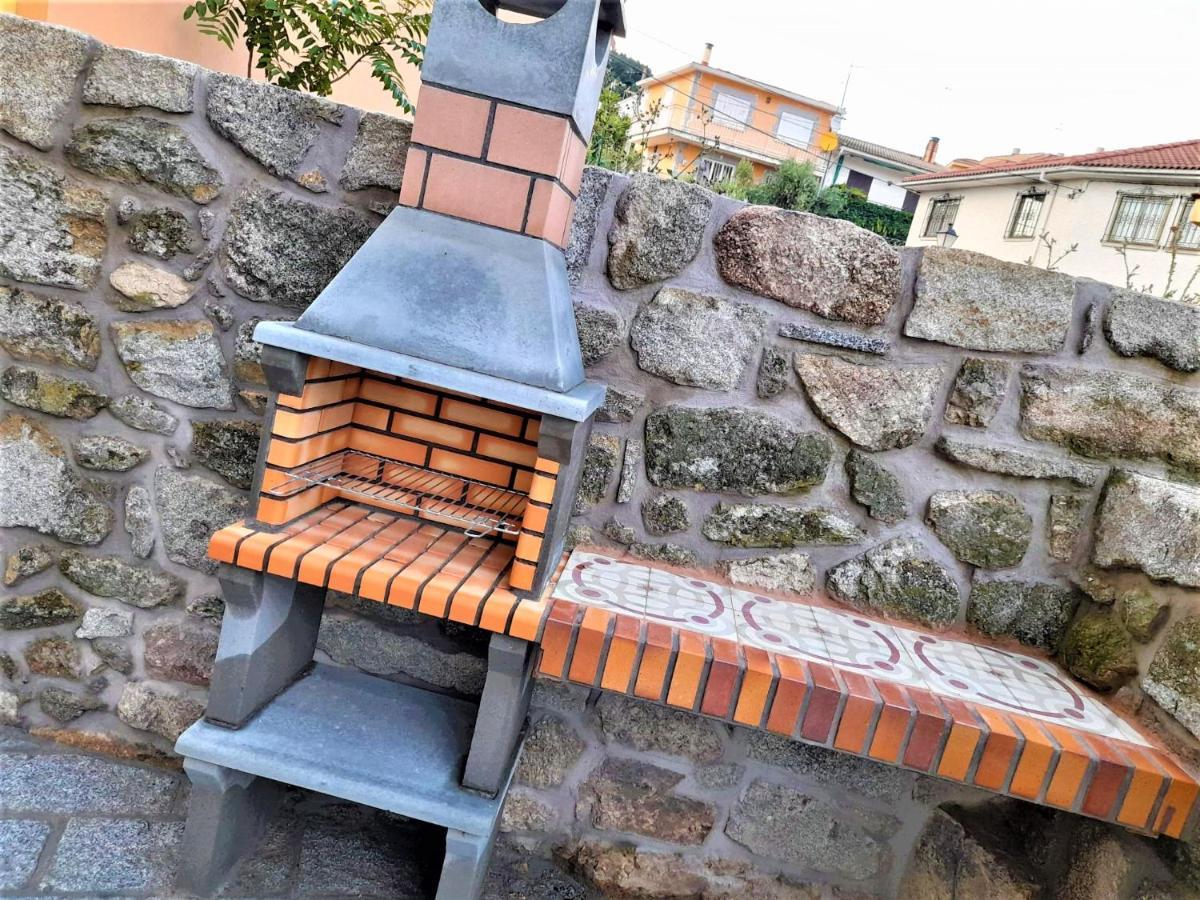Casa Rural Del Tio Maino Becerril de la Sierra Esterno foto